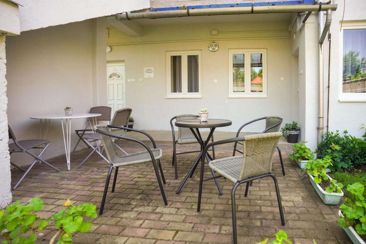Piroska Bartok Teri Apartman 01 Eger Exterior foto
